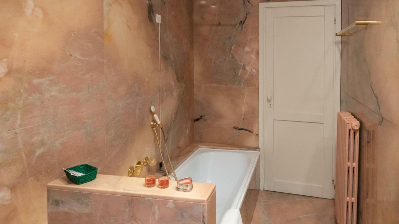 Luxury Balcony Apartment Венеция Экстерьер фото